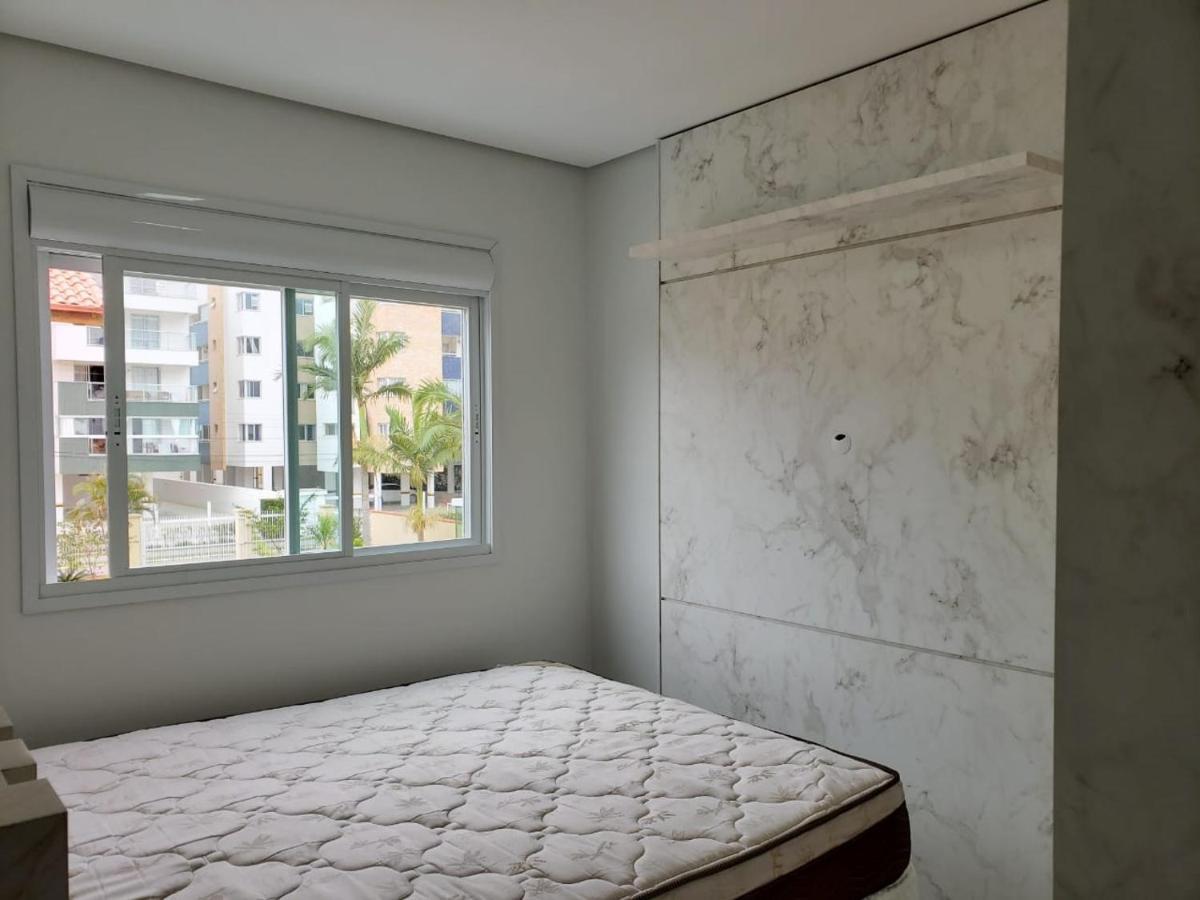 Apartamento Novinho Em Palmas! Apartment Governador Celso Ramos Bagian luar foto